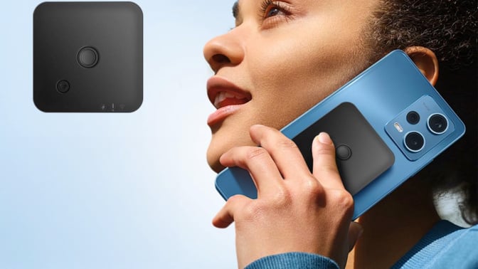 woman using smartphone with Focais AI-Powered Recorder