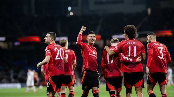 Joshua Zirkzee of Manchester United celebrates