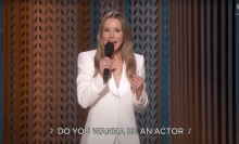 Kristen Bell at the SAG Awards with a caption reading "Do you wanna be an actor?"